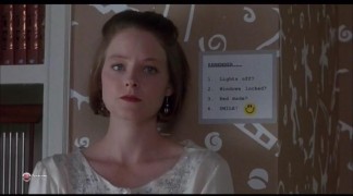 Кадр з фільму Маленька людина Тейт