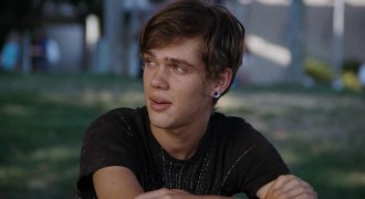 Кадр з фільму Юність