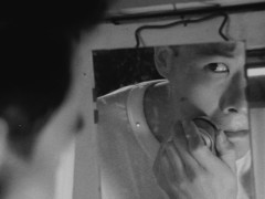 Кадр з фільму Тецуо: Людина-залізо