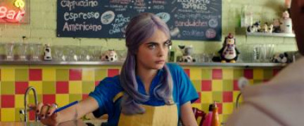 Кадр з фільму Життя за рік