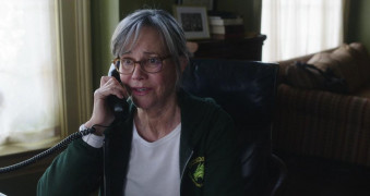 Кадр з фільму Нам за 80 - ми за Бреді