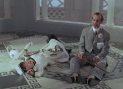 Кадр з фільму Не кажучи вже про всіх цих жінок