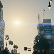 Кадр з фільму Догляд за шкірою