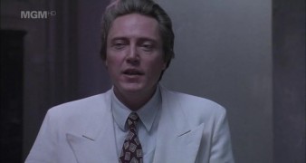 Кадр з фільму Комфорт подорожніх