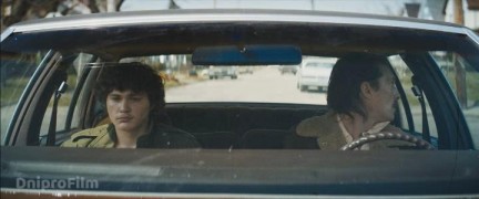 Кадр з фільму Білий хлопець Рік