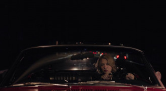 Кадр з фільму Звір