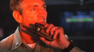 Кадр з фільму Глибинна бомба