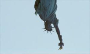 Кадр з фільму Бруталіст