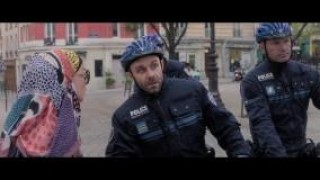 Кадр з фільму НаркоМАМА