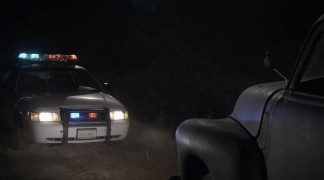 Кадр з фільму Незнайомець