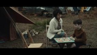 Кадр з фільму Кур'єр (Код: Залізна кора)