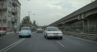 Кадр з фільму І твою маму теж