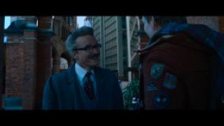 Кадр з фільму Магічні двері