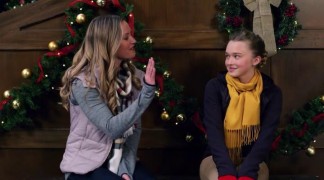 Кадр з фільму Різдво в палаці