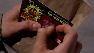 Кадр з фільму Громадянка Рут