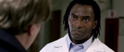 Кадр з фільму Алфавітний вбивця