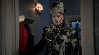 Кадр з фільму Сам удома: Святкове пограбування