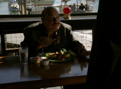 Кадр з фільму Пішла але не забута