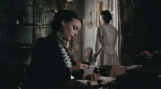 Кадр з фільму Дитинство лідера