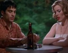 Кадр з фільму Розкішне життя