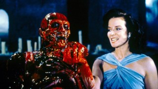 Кадр з фільму Повсталий з пекла 2. Пекельні пута