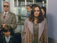 Кадр з фільму Рік зброї