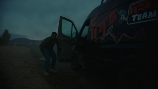 Кадр з фільму Ноу