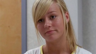 Кадр з фільму Крик сови