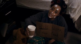 Кадр з фільму Будинок з паранормальними явищами