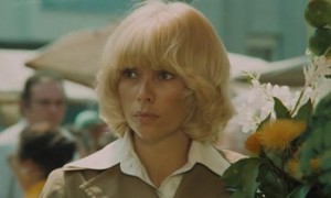 Кадр з фільму Повернення високого блондина