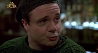 Кадр з фільму З першого погляду