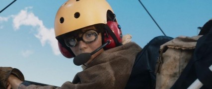 Кадр з фільму Розправ крила