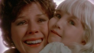 Кадр з фільму Полтергейст 2: Інший бік