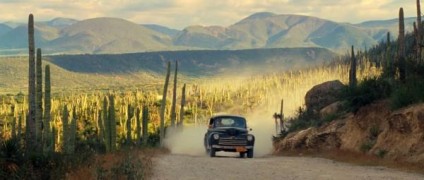 Кадр з фільму У дорозі