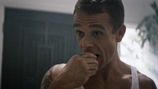 Кадр з фільму Вбивство Ніколь Браун Сімпсон