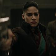 Кадр з фільму Бунтівний місяць. Частина 2: Та, що лишає шрами