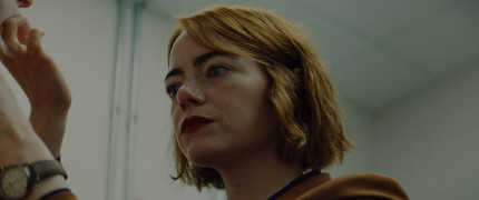 Кадр з фільму Види милосердя