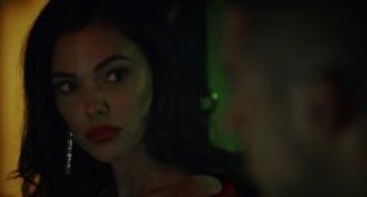 Кадр з фільму Ланцюг убивств