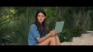 Кадр з фільму Там, де співають раки