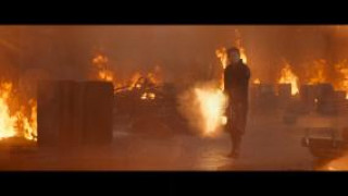 Кадр з фільму Атлас