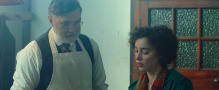 Кадр з фільму Кольорова кімната