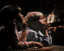 Кадр з фільму Санта і три ведмеді