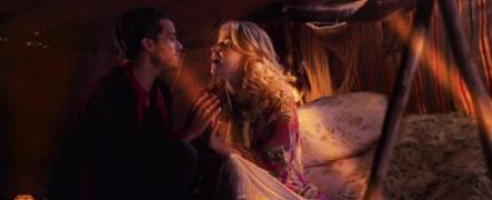 Кадр з фільму Авантюристки