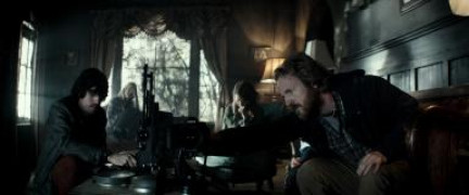 Кадр з фільму Вуаль