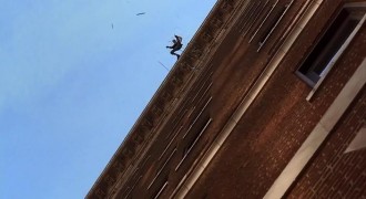 Кадр з фільму Велика справа