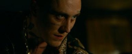 Кадр з фільму Нескінченність