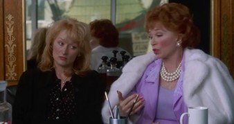 Кадр з фільму Листівки із краю безодні