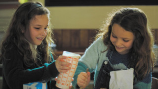 Кадр з фільму Маленька мама