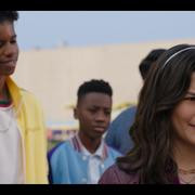 Кадр з фільму 13: Мюзикл