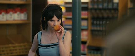 Кадр з фільму Компаньйон